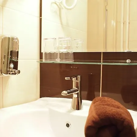 بيت ضيافة Budapest Suites