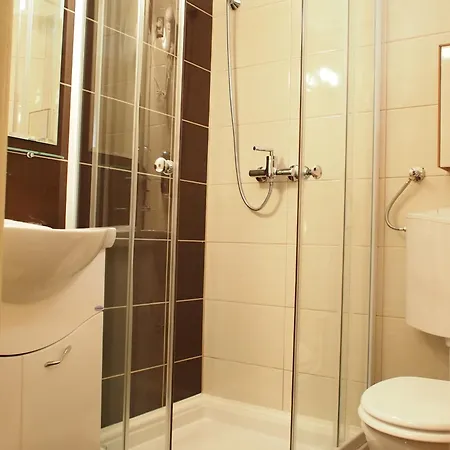 Budapest Suites 3*