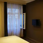 Budapest Suites Gasthuis 3*